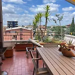 Con Terrazza Vicino Gemelli E Vaticano Apartman *