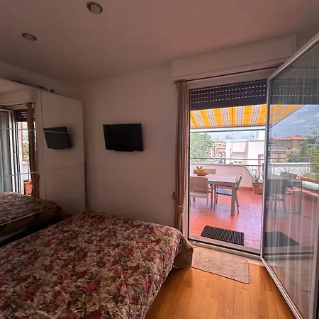 Con Terrazza Vicino Gemelli E Vaticano Apartamento