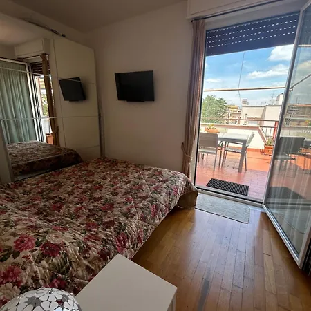 Con Terrazza Vicino Gemelli E Vaticano Roma