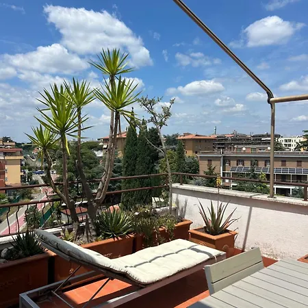 Con Terrazza Vicino Gemelli E Vaticano * Roma