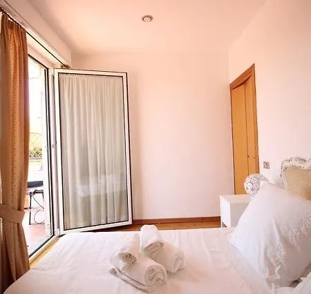 Con Terrazza Vicino Gemelli E Vaticano